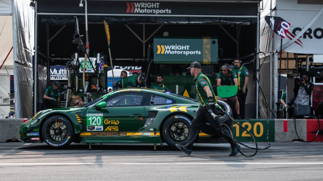 Porsche 911 GT3 R, Wright Motorsports (nº 120), Adam Adelson (EE. UU.), Elliott Skeer (EE. UU.), Road America, campeonato IMSA, 2025, Porsche AG