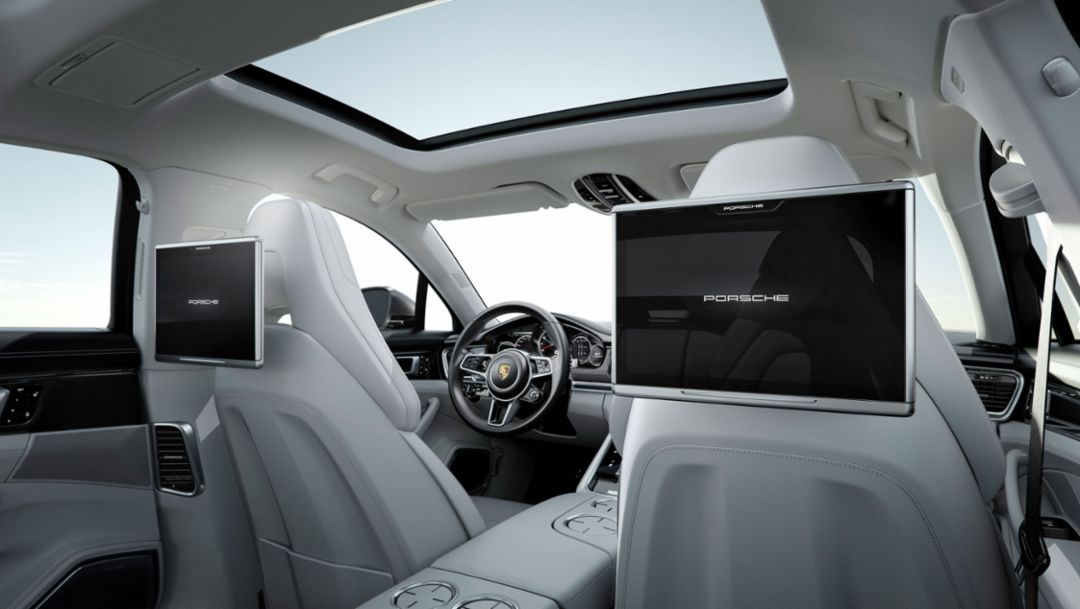 Exclusive Panamera - Porsche Rear Seat Entertainment (EN)
