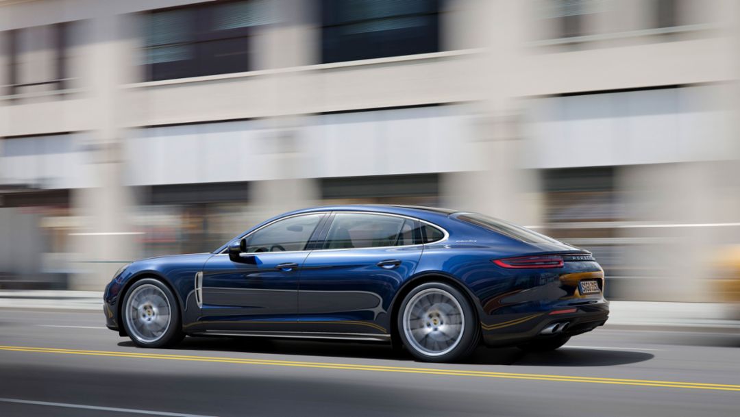 Panamera 4S Executive, 2016, Porsche AG
