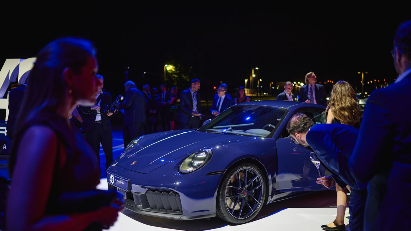 911 Carrera 4 GTS edizione '40 Anni Porsche Italia'